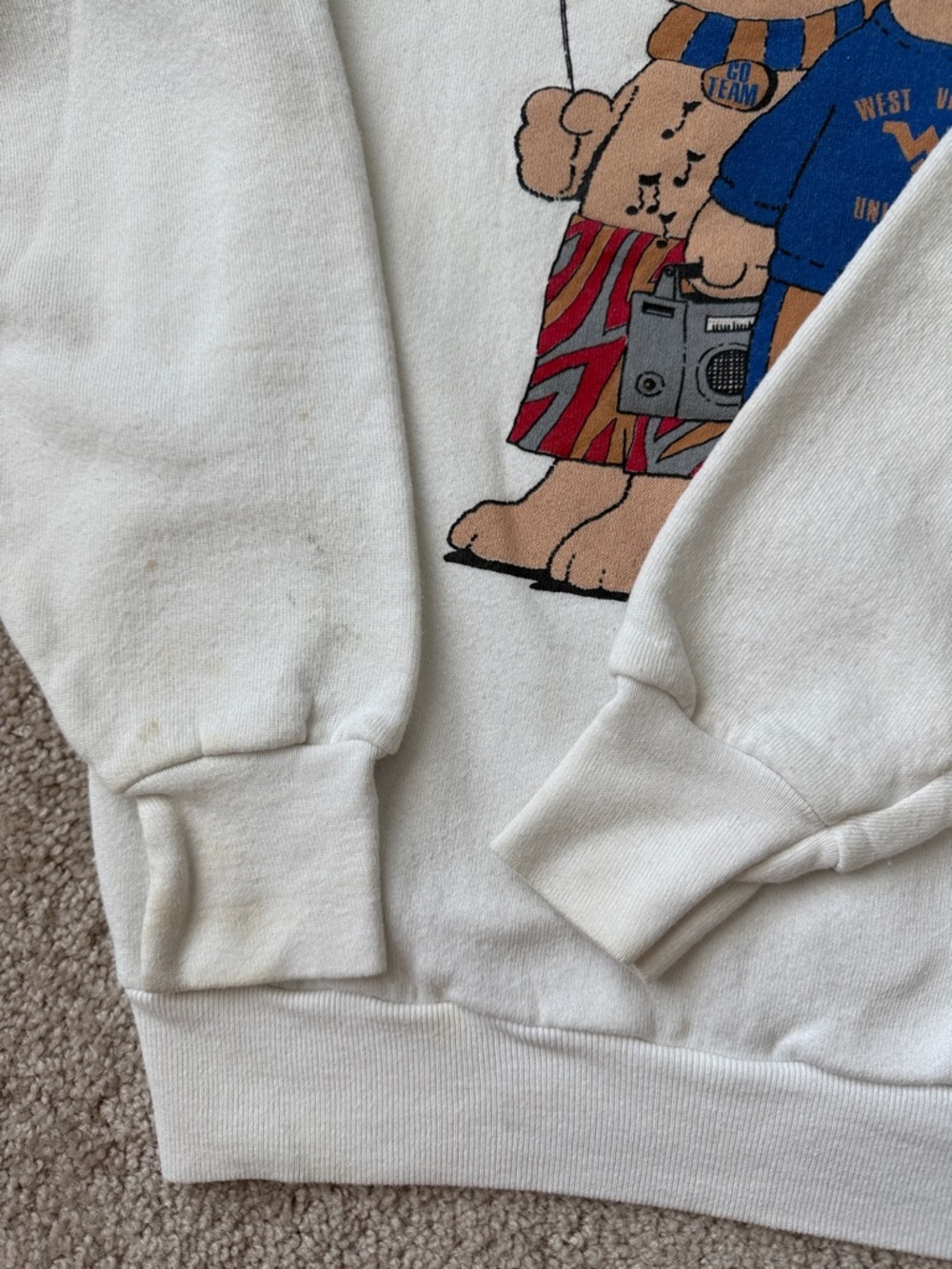 Vintage WVU Mountaineers College Football Graphic Novelty Crewneck Sweatshirt - Picture 6 of 8
